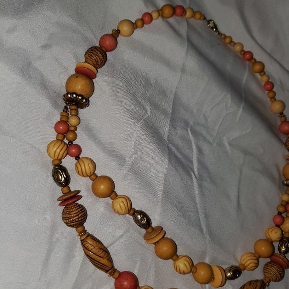 💸 5 for $20 | Warm Tone Multicolored Wooden Beaded Necklace - Picture 4 of 7